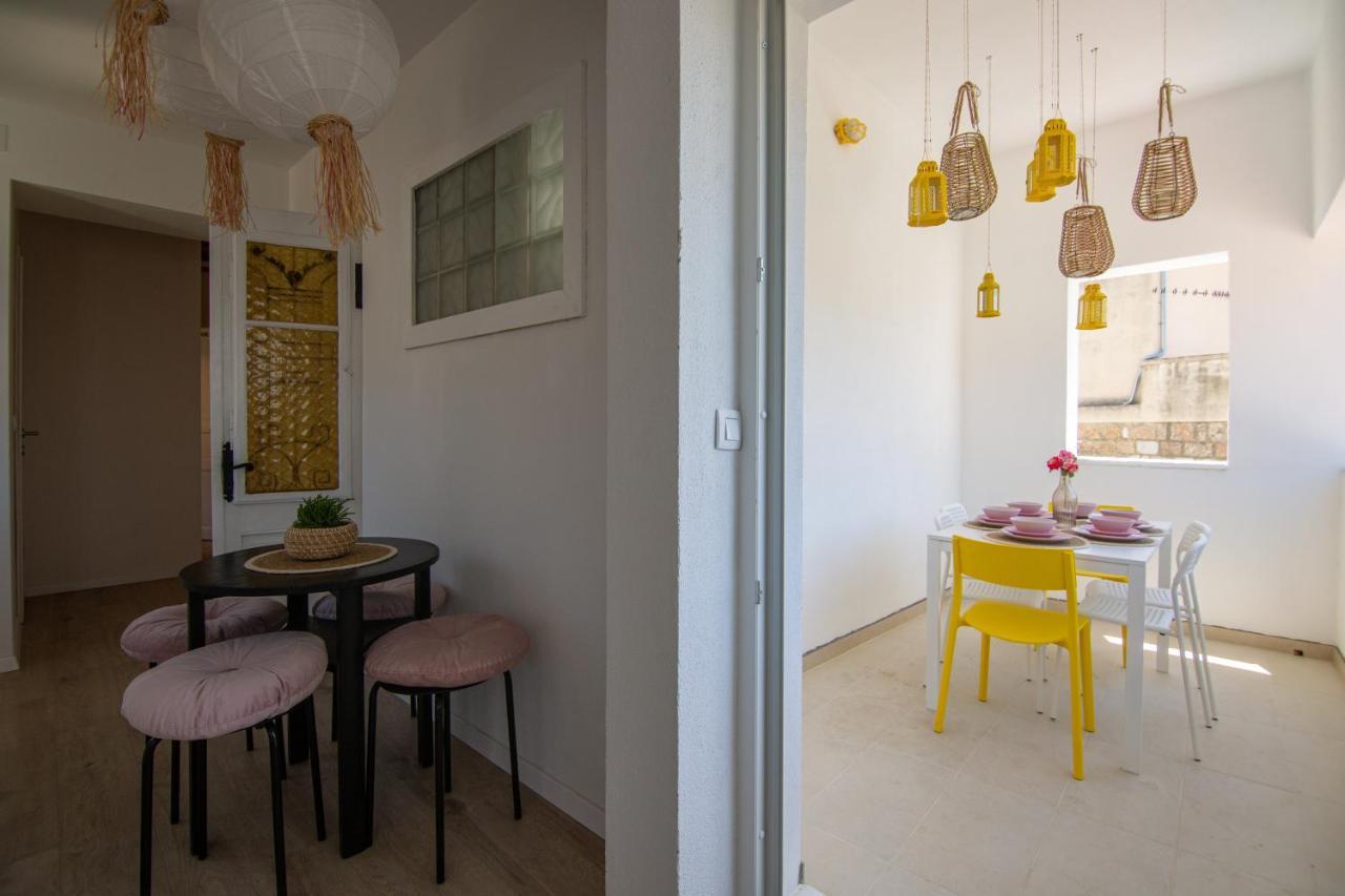 Apartments Mali Raj Komiza Luaran gambar